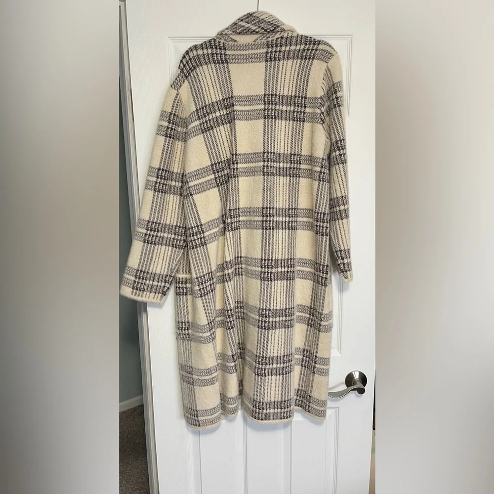 Cute Cyrus statement jacket - Picture 2 of 10